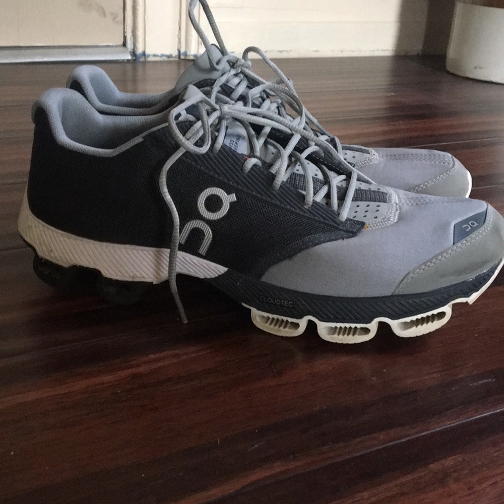 Woman’s ON Sneaker